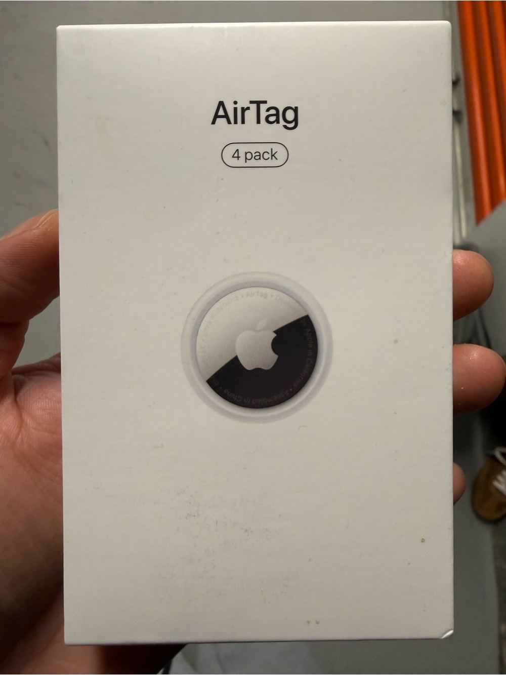 Apple AirTag 4-Pack Box - White
